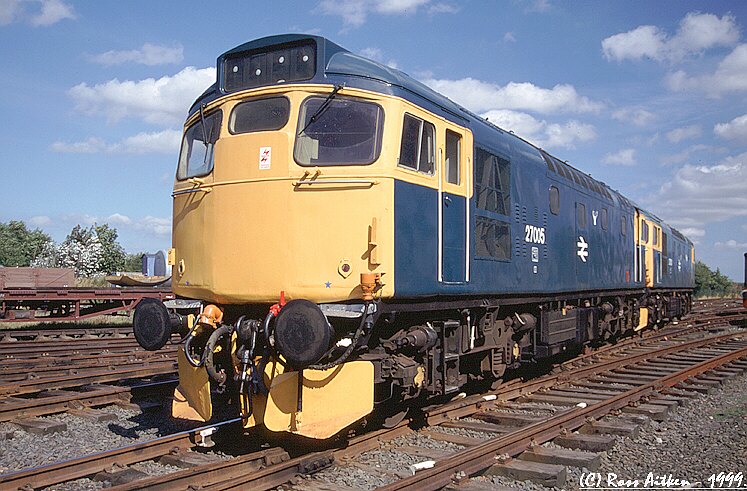 UK Rail Photo Gallery - Class 27